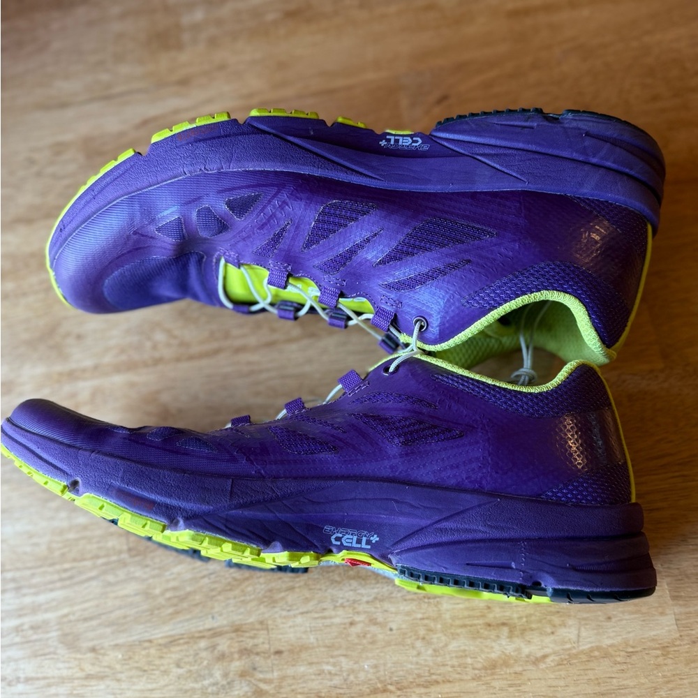 Salomon Sonic Pro Women's Running Shoe Size 8.5M